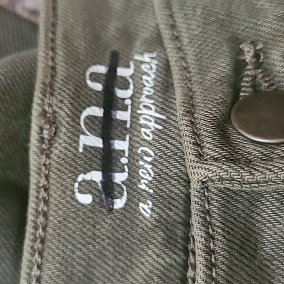 Ana Vintage 90s Style High Rise Straight Leg Olive Army Green Jeans - Picture 4 of 4